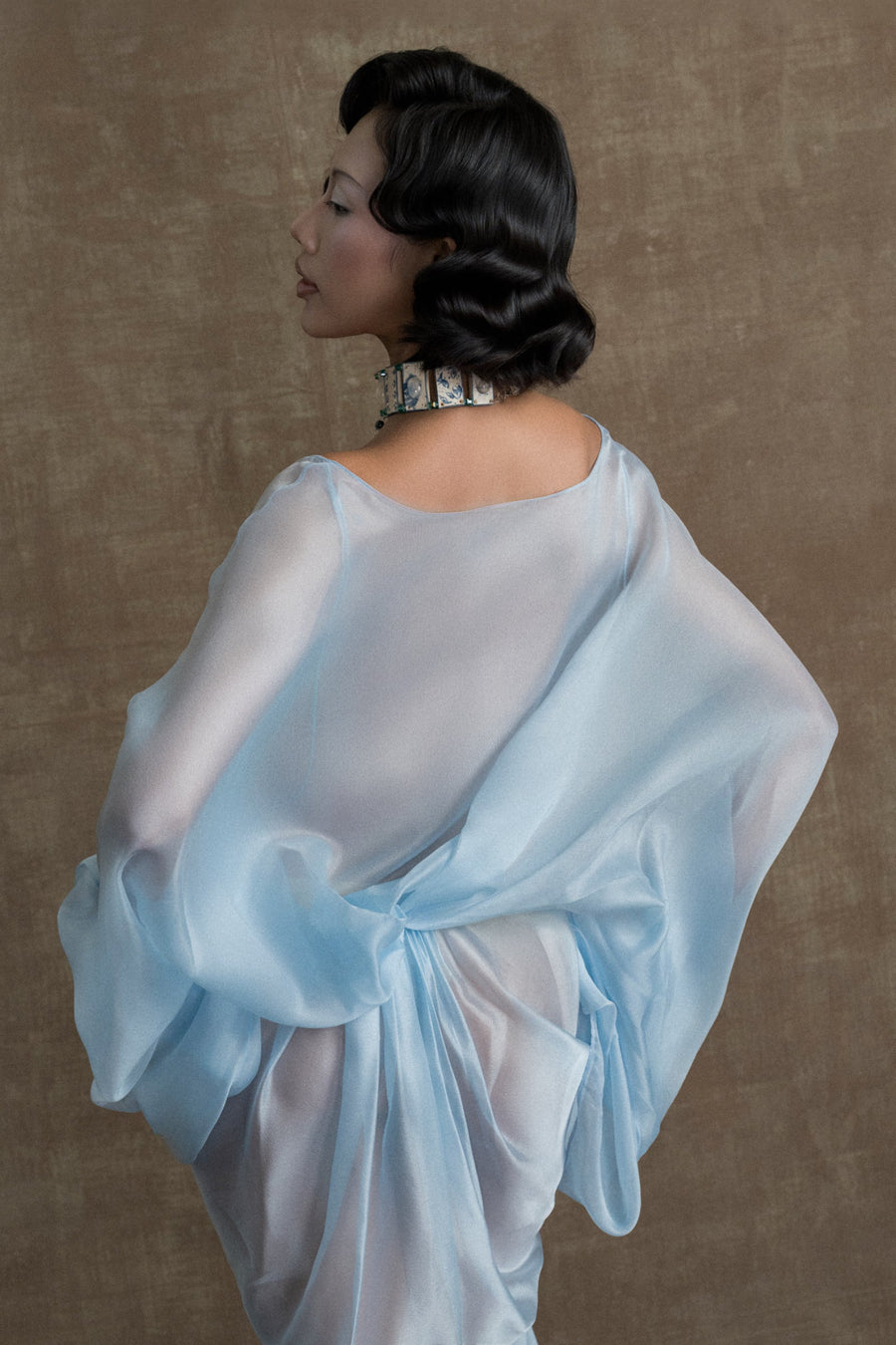 Perle de l’Orient Batwing Sleeve Maxi Dress 3