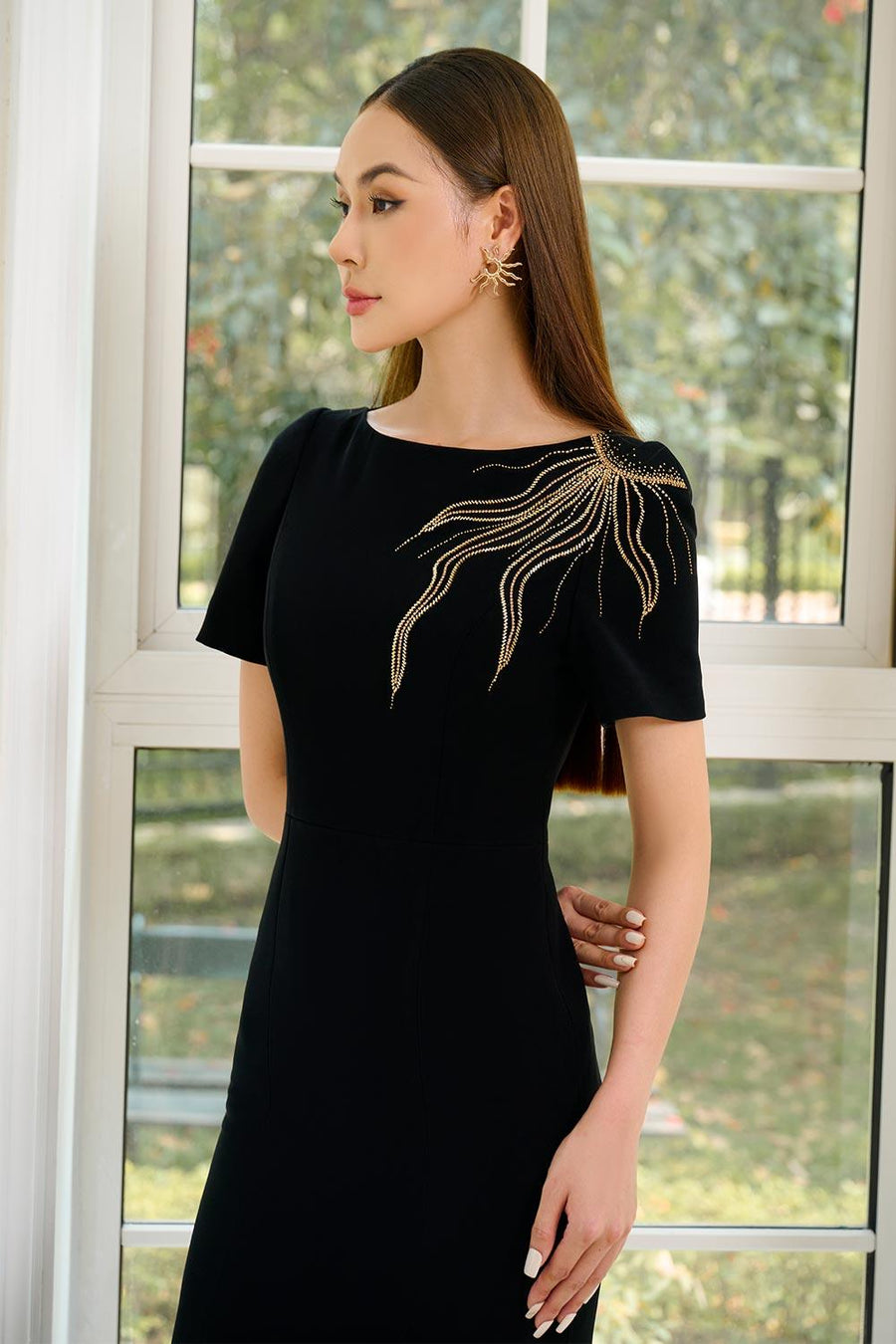 Calita Trumpet Boat Neck Twill Midi Dress Midi Dress CHANCOS