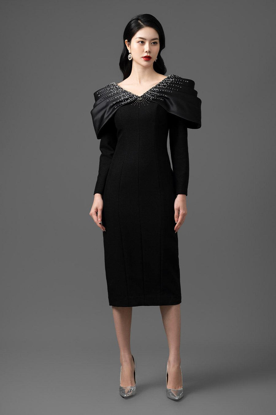 Hirona Sheath V-Neck Taffeta Midi Dress Midi Dress CHANCOS