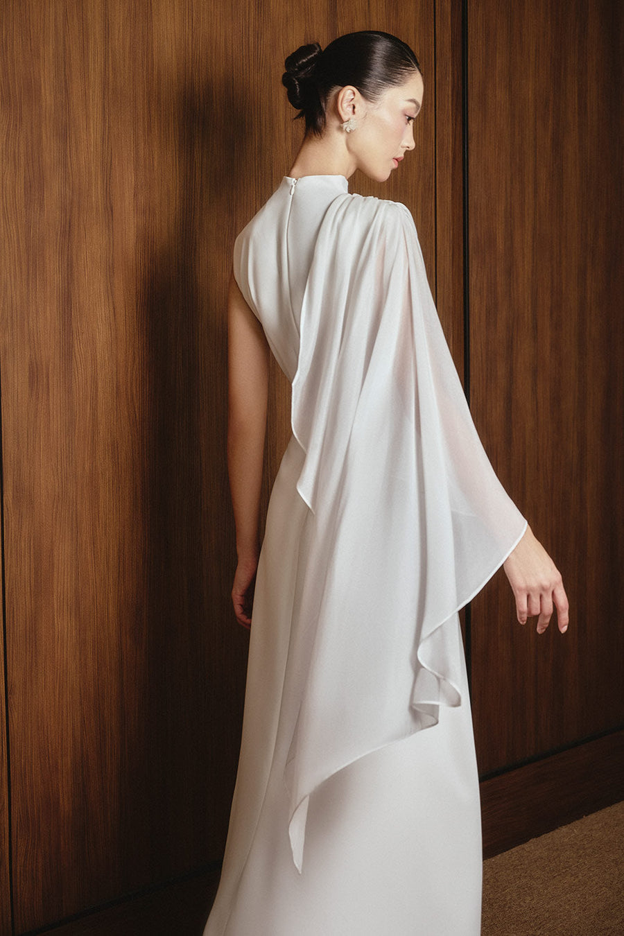 Odette A-line Asymmetric Sleeved Twill Midi Dress Midi Dress Larmes