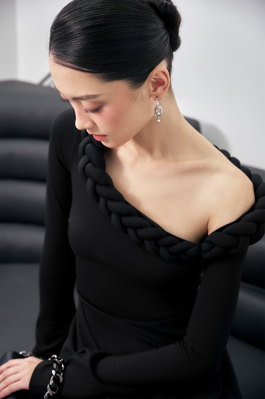 Gwen A-line Asymmetric Shoulder Cotton Spandex Midi Dress Midi Dress Larmes
