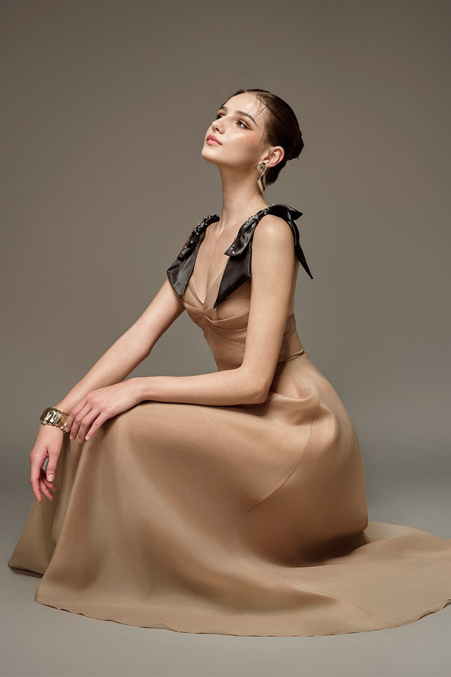 Claire A-line V-Neck Chiffon Midi Dress Midi Dress NHAT VY