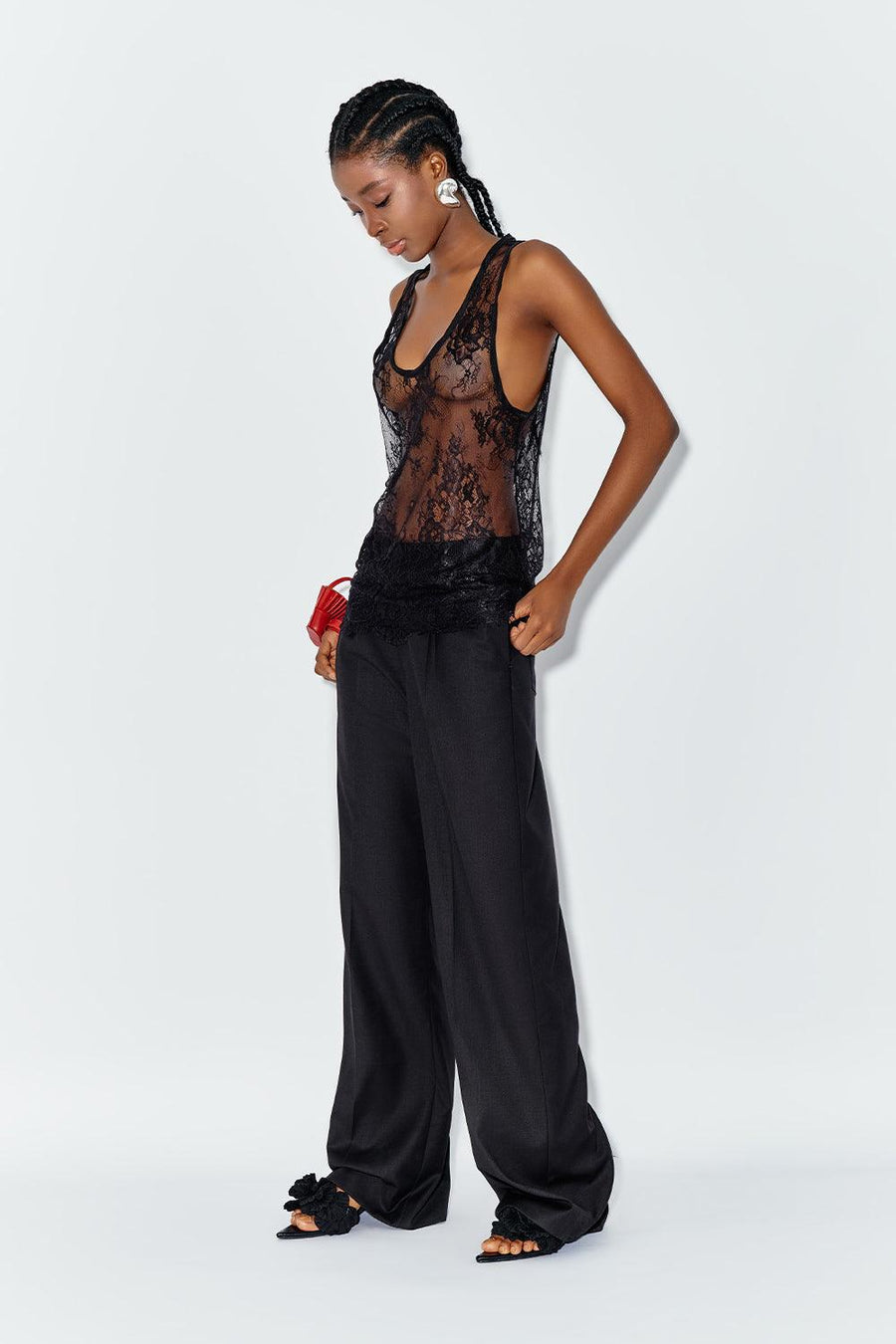 Hyacinth Straight Sleeveless Lace Top Sleeveless Top DAS LA VIE