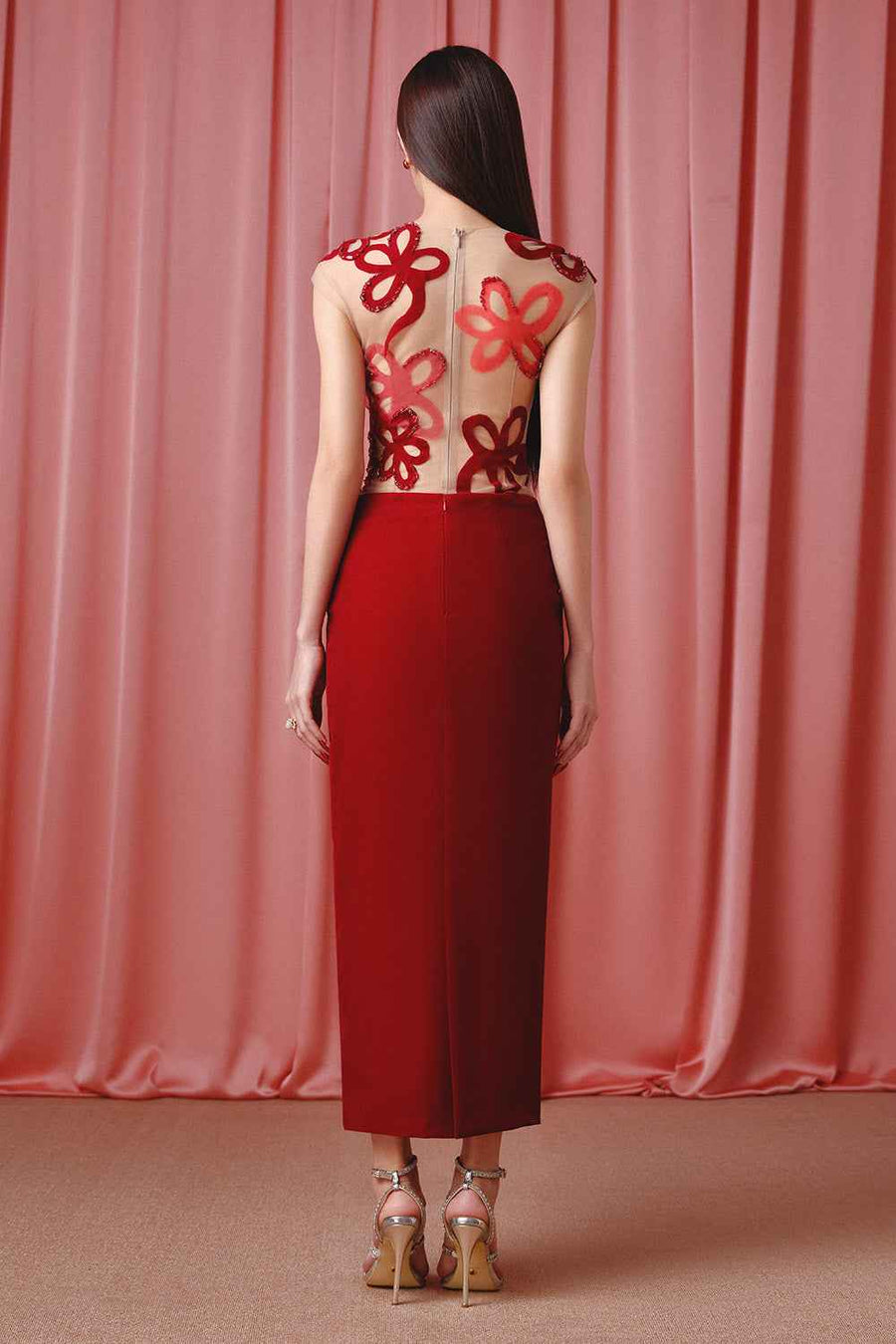 Regal Rouge Sheath Cap Sleeved Velvet Midi Set