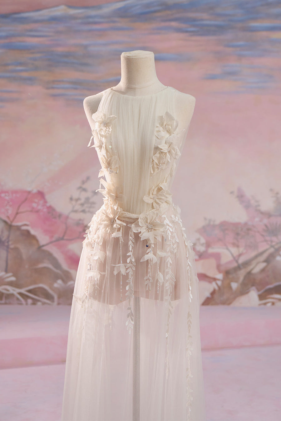 Donna Gathered Flower Applique Mesh Silk Floor Length Dress Maxi Dress Angeletta