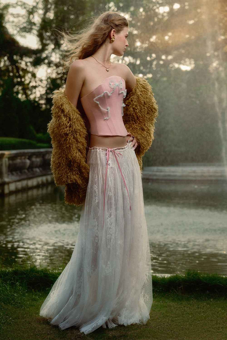 Virginità A-line Flared Lace Maxi Skirt