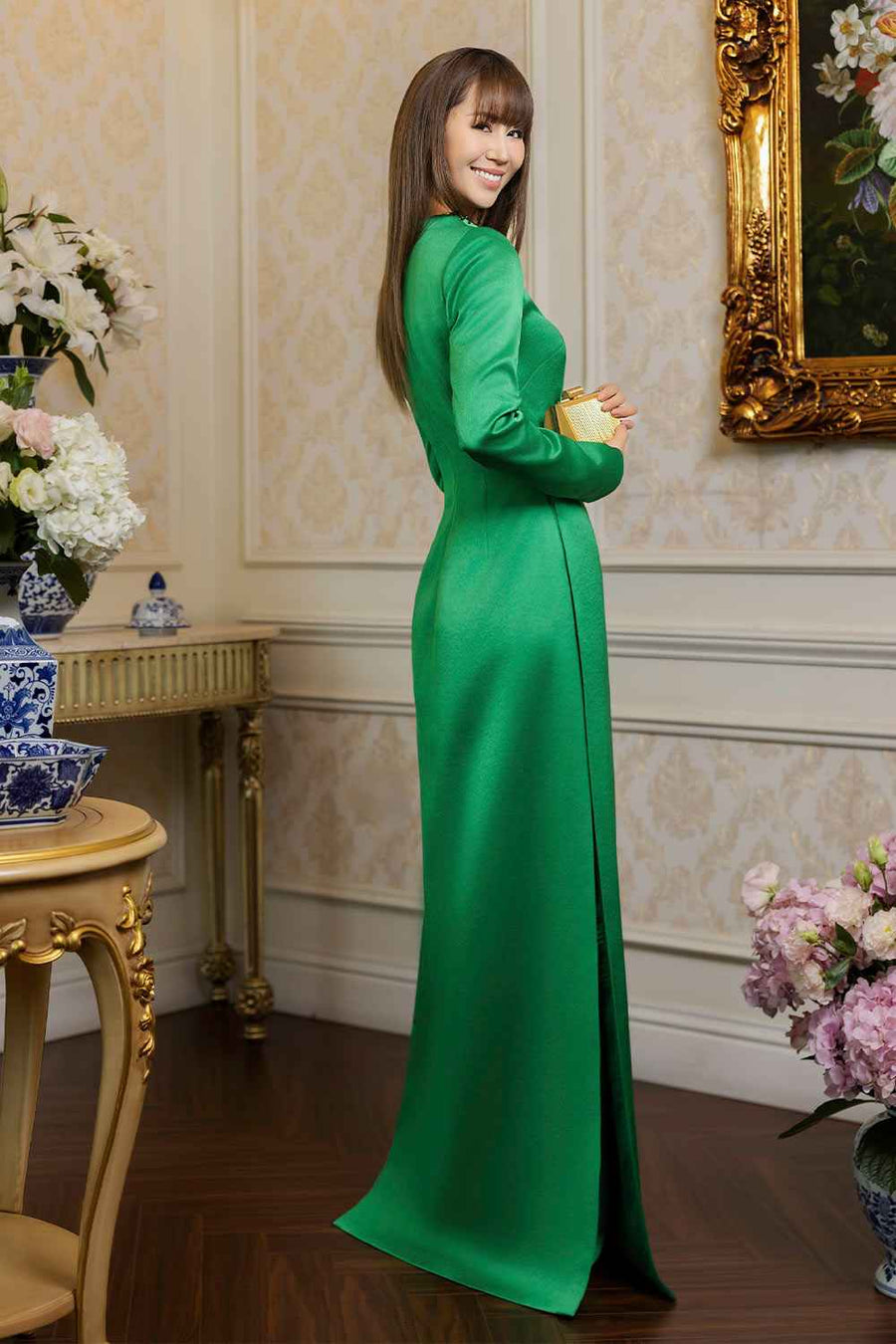 Paris A-line Long Sleeved Taffeta Silk Floor Length Ao Dai