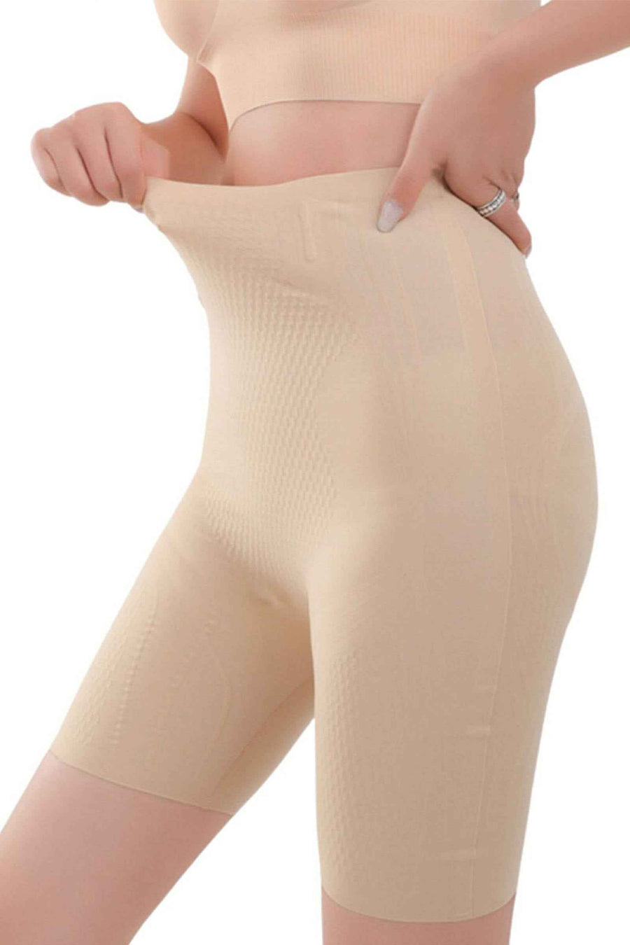 Aveline Shorts