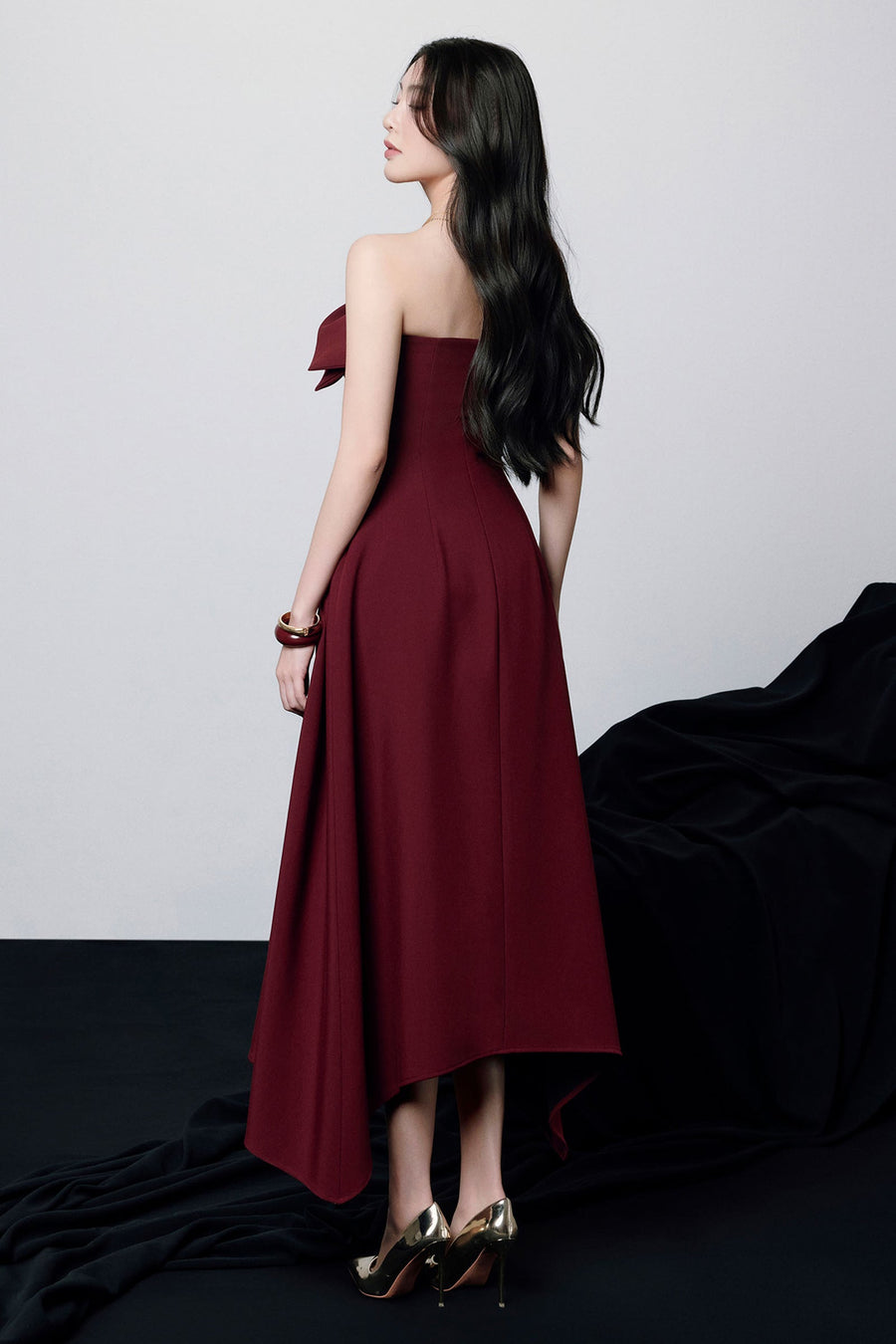 Lenora Straight Across Ruffle Midi Dress 5