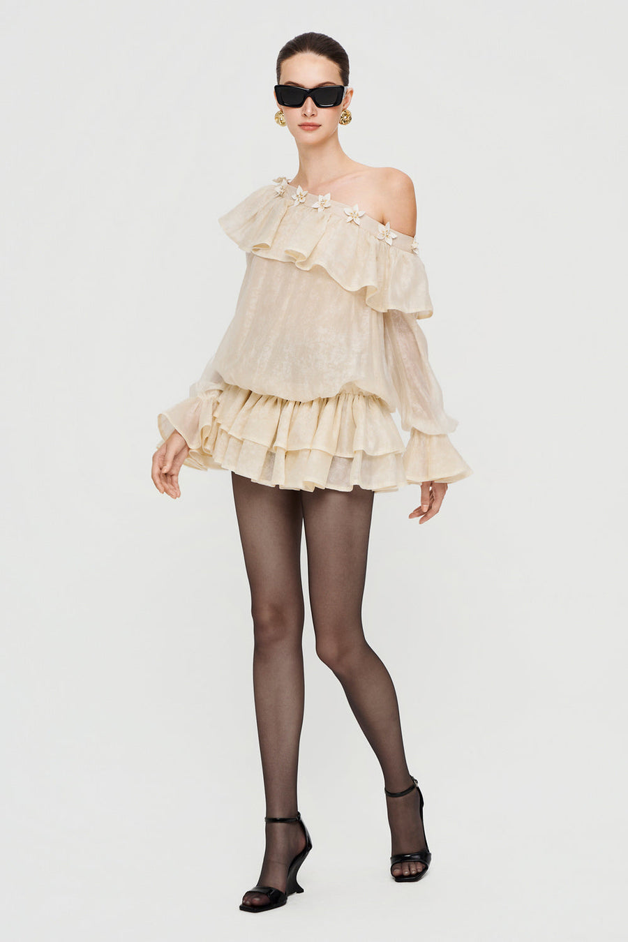 Lavallière Asymmetric Neck Applique Mini Dress 5