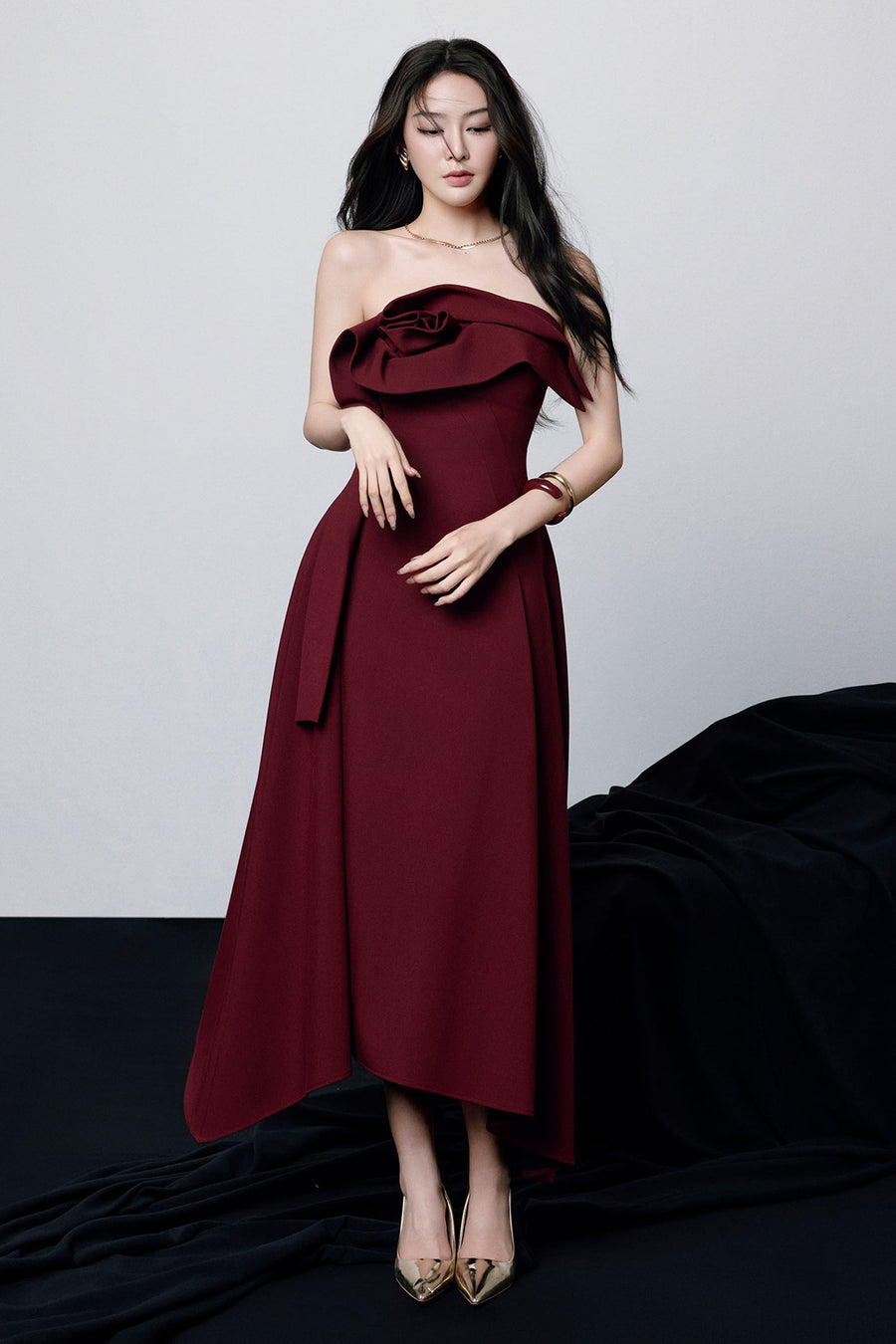 Lenora Straight Across Ruffle Midi Dress 7