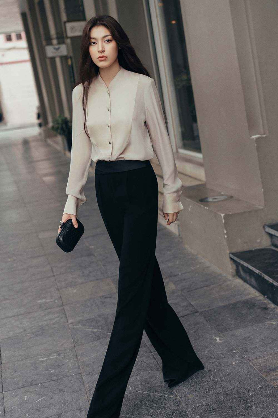 Toledo Straight Cuff Sleeved Crepe De Chine Shirt
