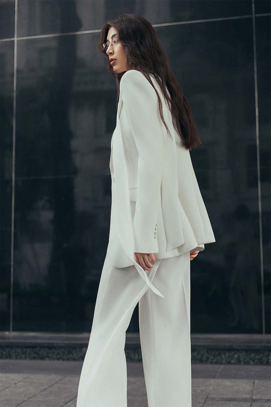 Belgrave Structured Flap Pocket Crepe Blazer 9