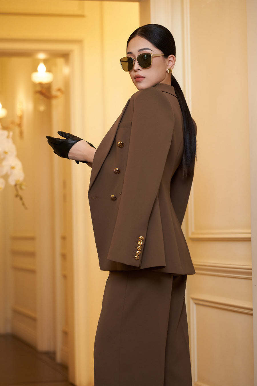 Katherin Straight Long Sleeved Corduroy Blazer 9