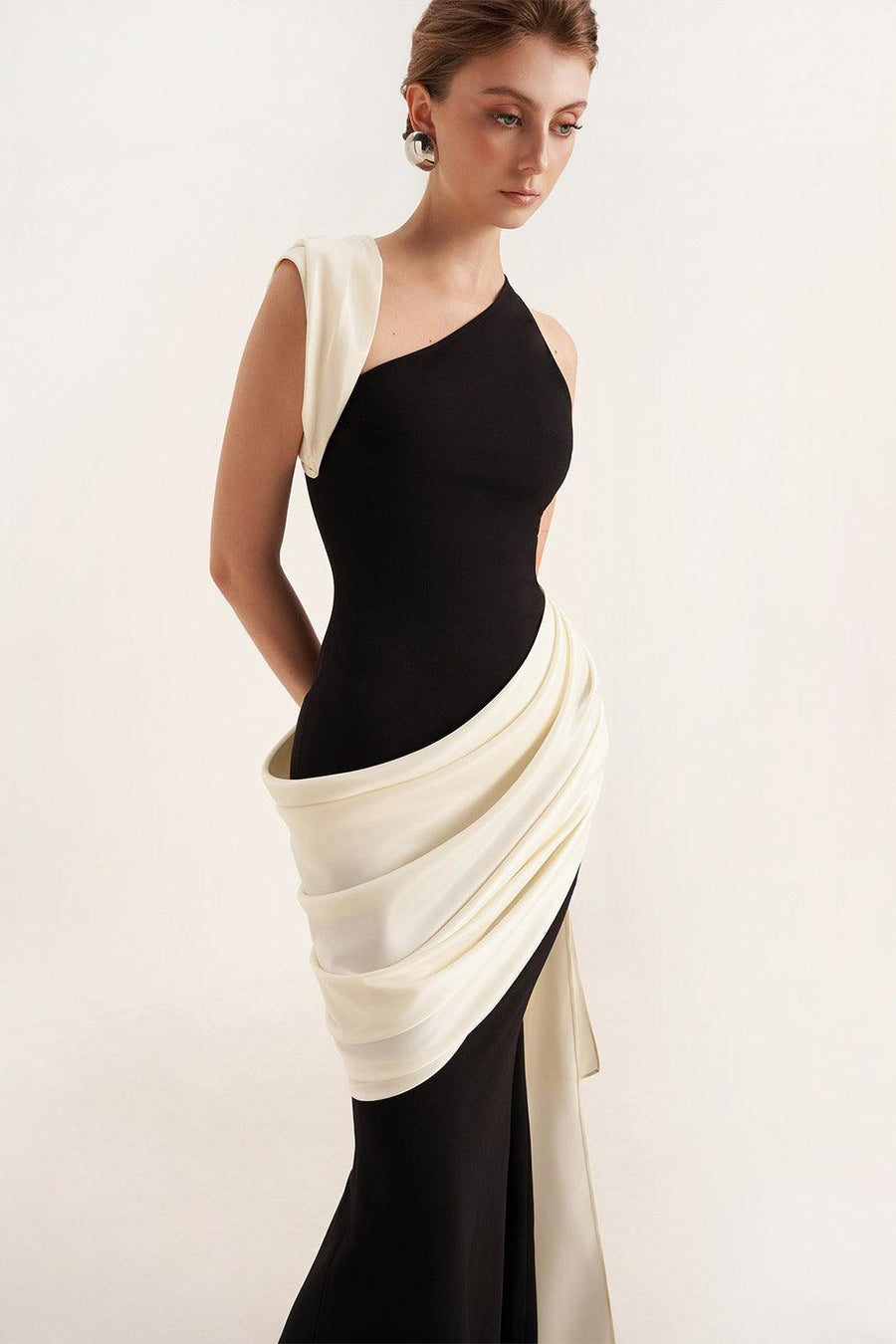 Poppy Trumpet Asymmetric Neck Elastic Cotton Floor Length Dress 6