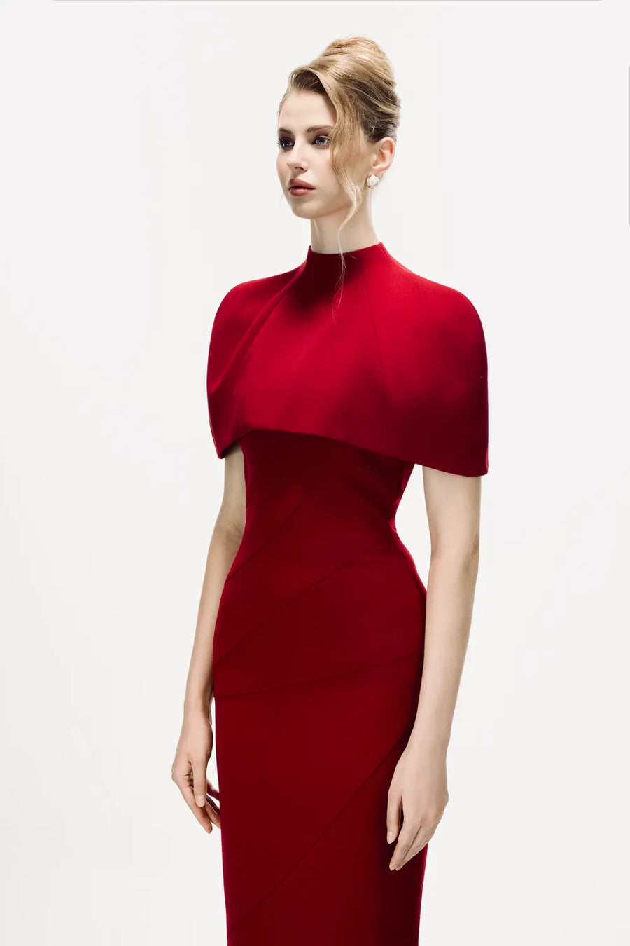 Seriora Dress with Cape 4