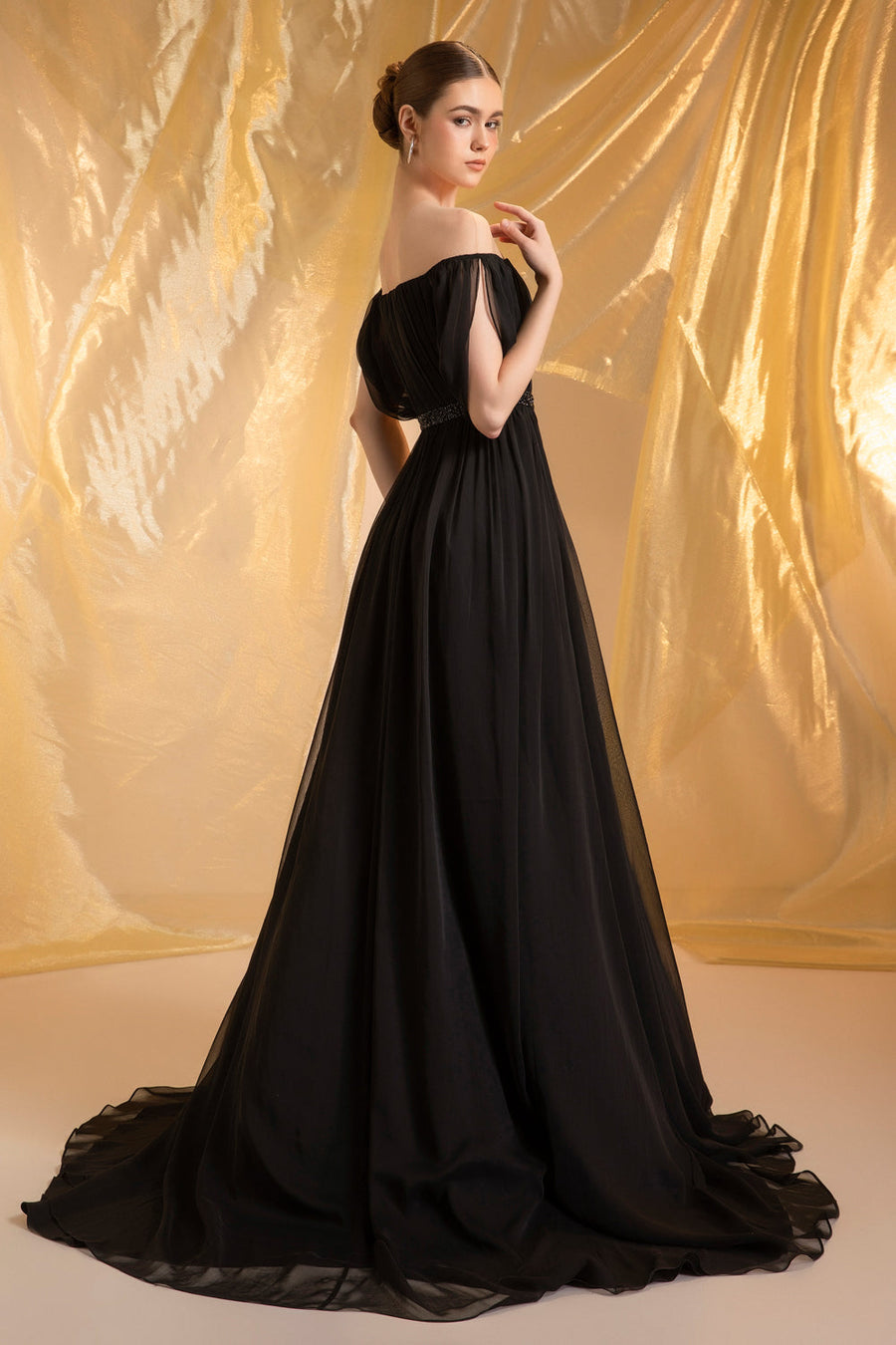 Muse Illusion Gathering Maxi Dress 3