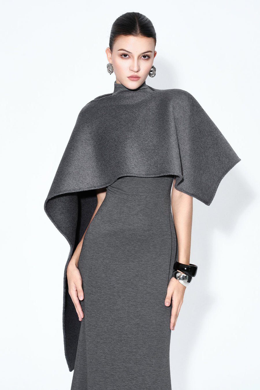 Ulanni Trapezoid Cape 2