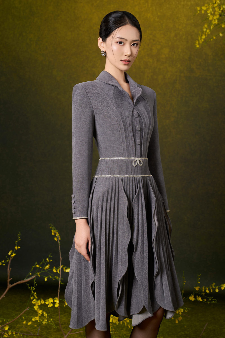 Anna A-line Ruffled Velvet Knee-length Dress 2