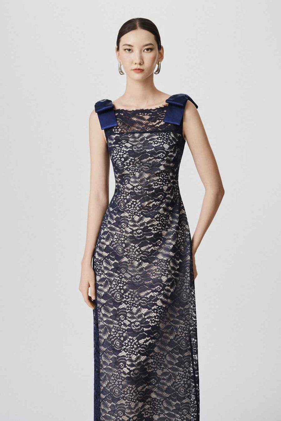 Dani Sheath Bow Lace Maxi Dress