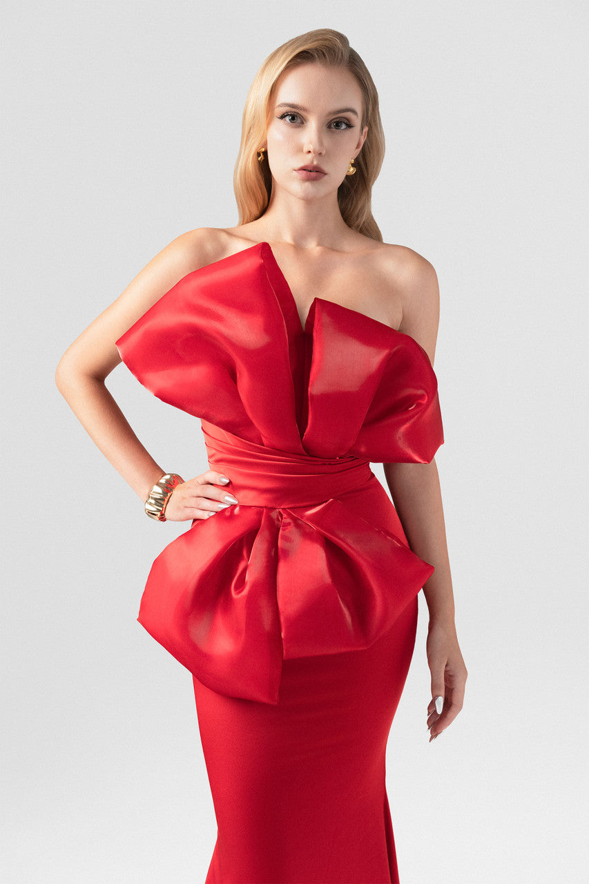 Magnifique Silk Fishtail Gown with Oversized Organza Bow 5