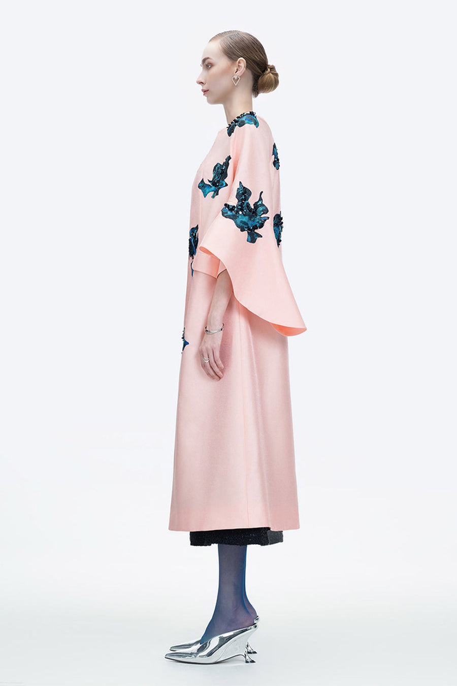 Inner Blossom Trapezoid Bell Sleeved Zibeline Calf Length Coat 7