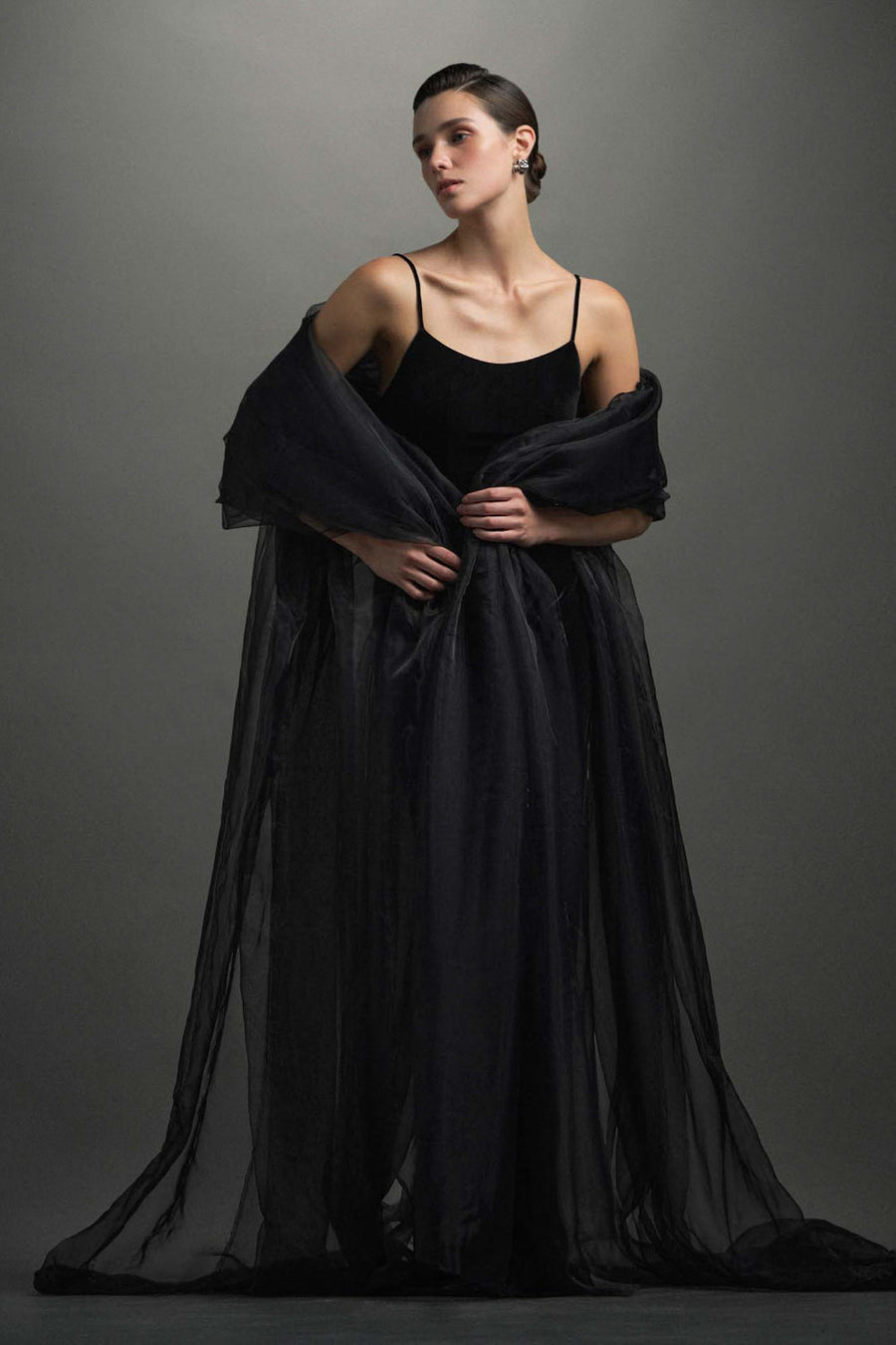 Suzanne Scoop Neck Velvet Maxi Dress 5