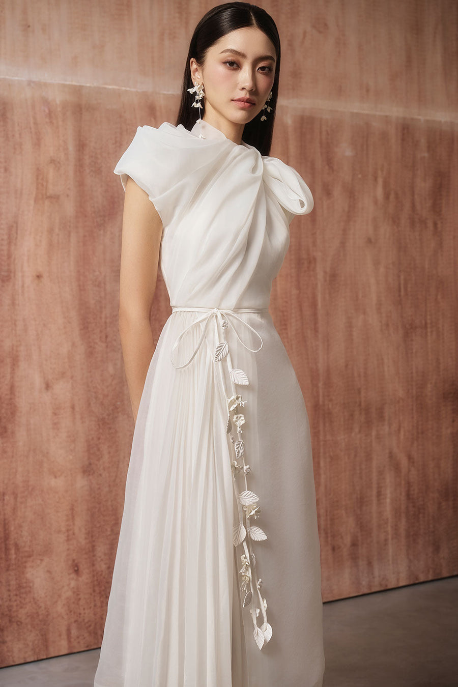Werdie A-line Asymmetric Organza Midi Dress 3
