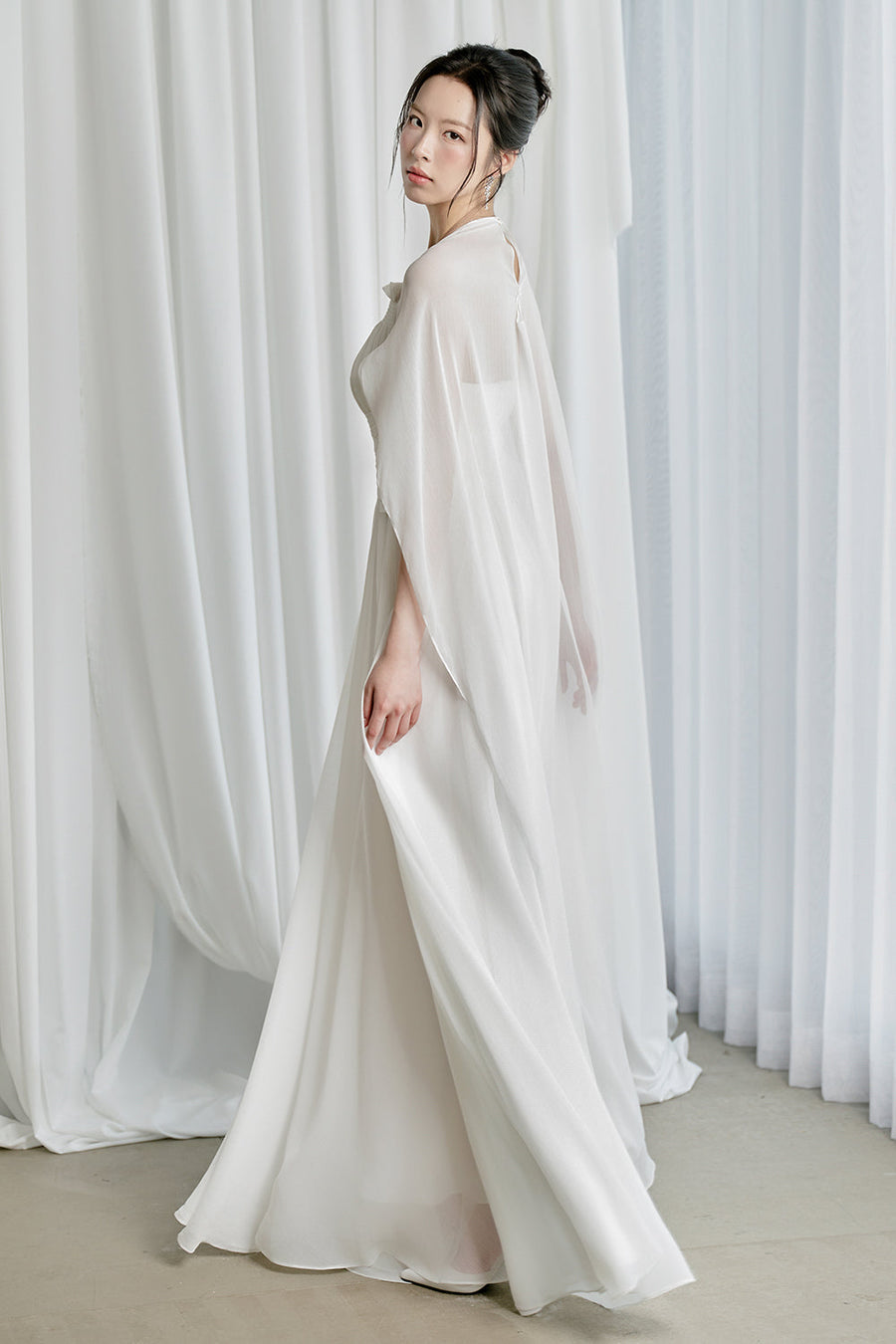 Kyra A-line Cape Sleeved Crinkle Chiffon Maxi Dress 5