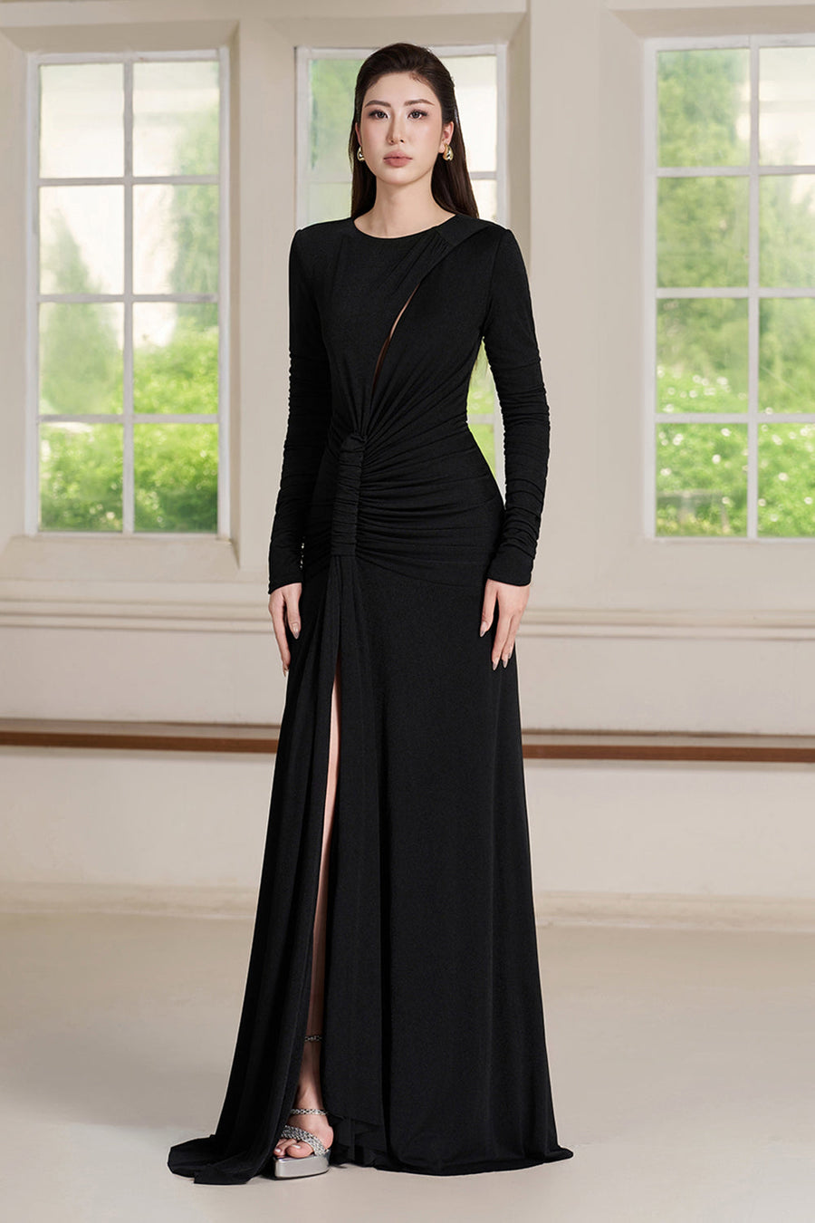 Vee Round Neck Maxi Dress 2