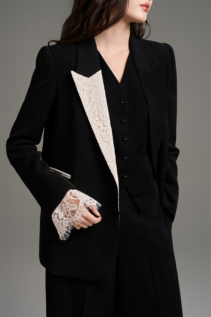 Virelle Notched Lapel Blazer 5