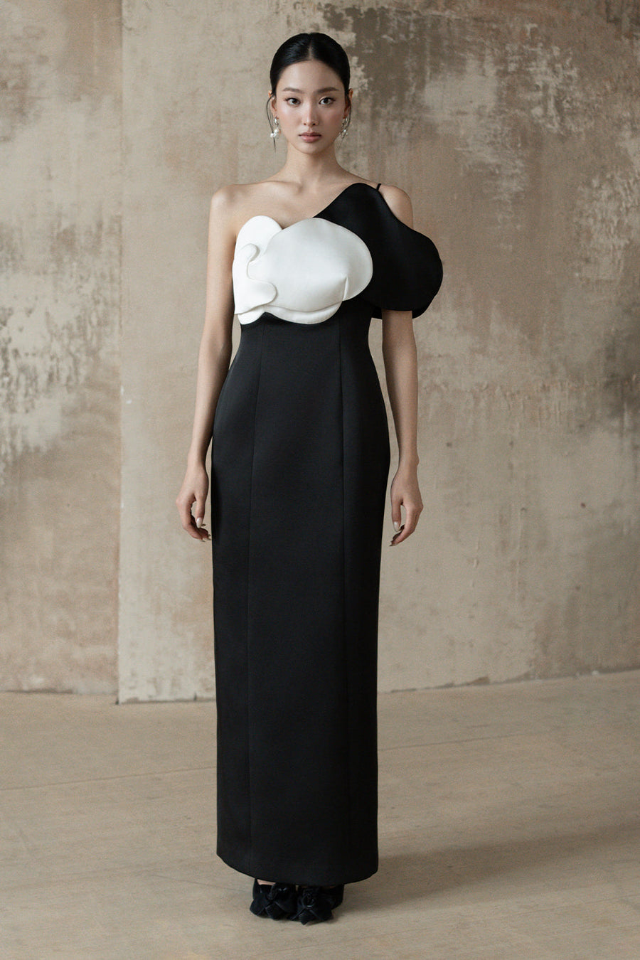 Vireth Applique Maxi Dress 1