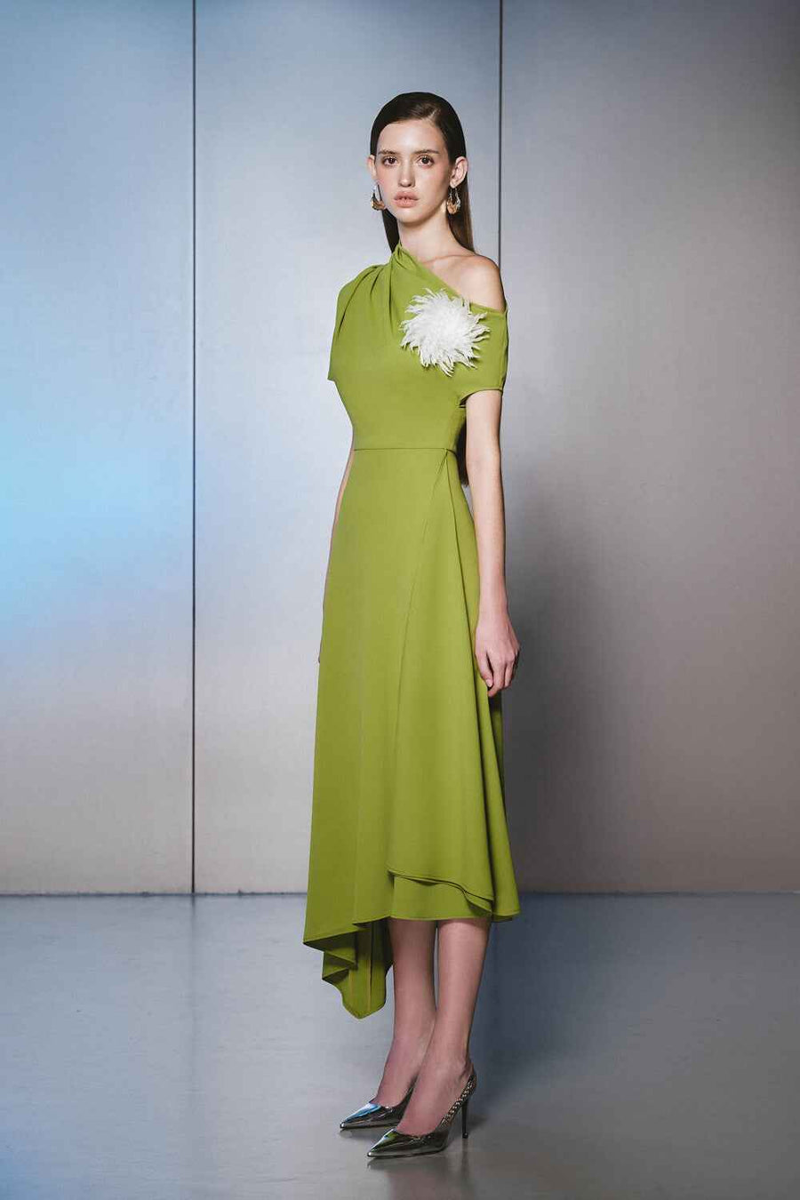 Amoxi Asymmetric Short Sleeved Cotton Silk Calf Length Dress