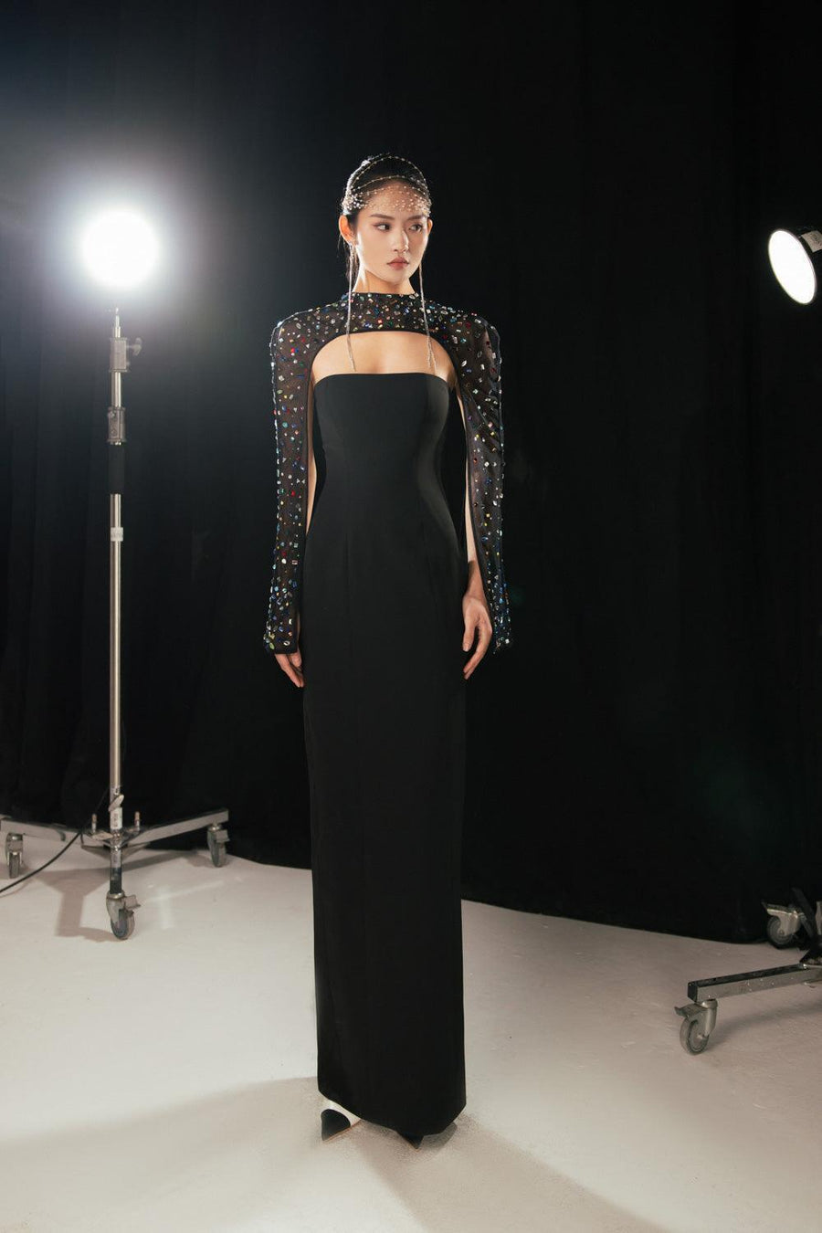 Aislinn Sheath Cape Sleeved Twill Floor Length Set 4