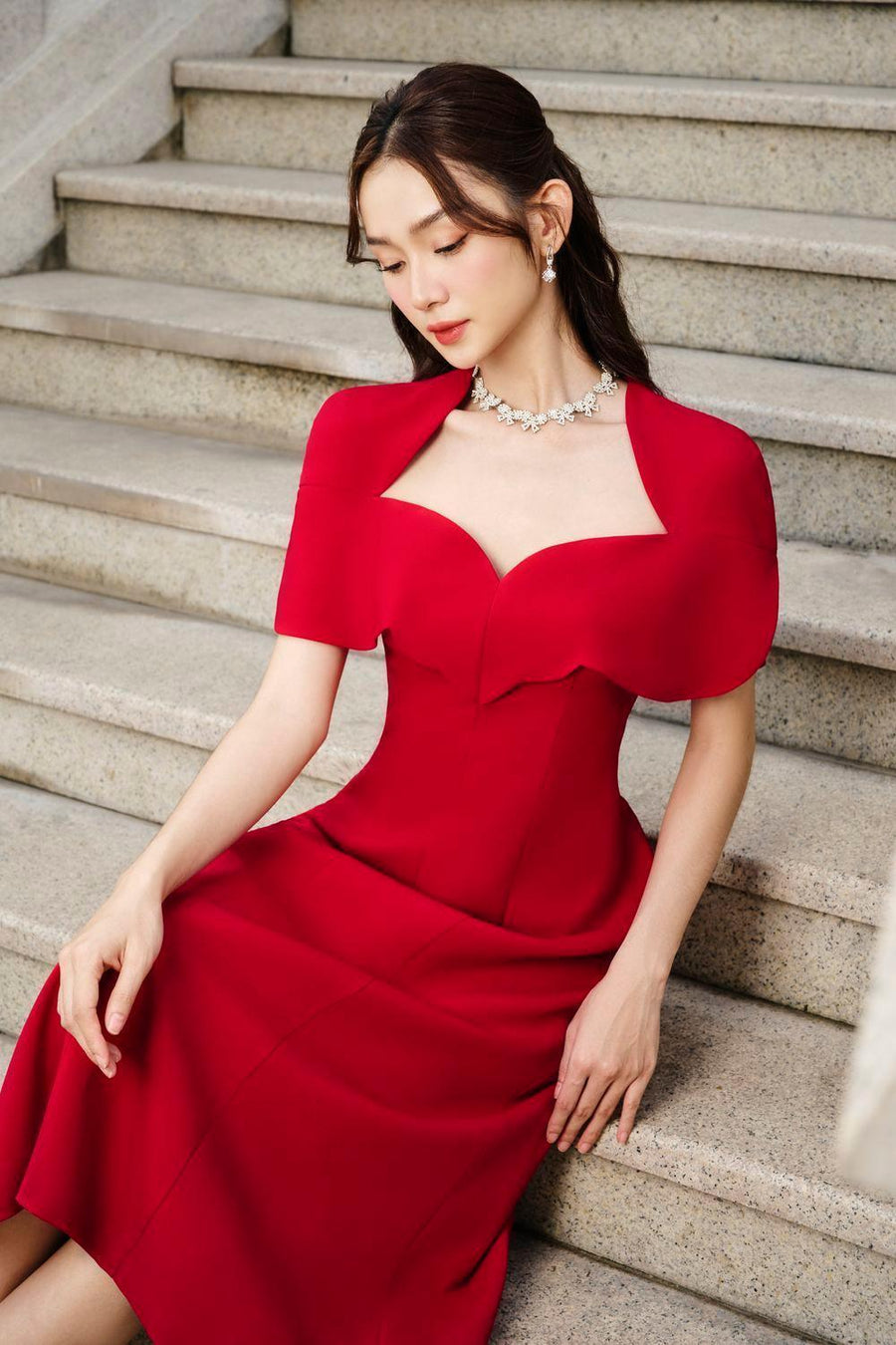 Amore A-line Queen Anne Neck Silk Crepe Midi Dress Midi Dress Larmes