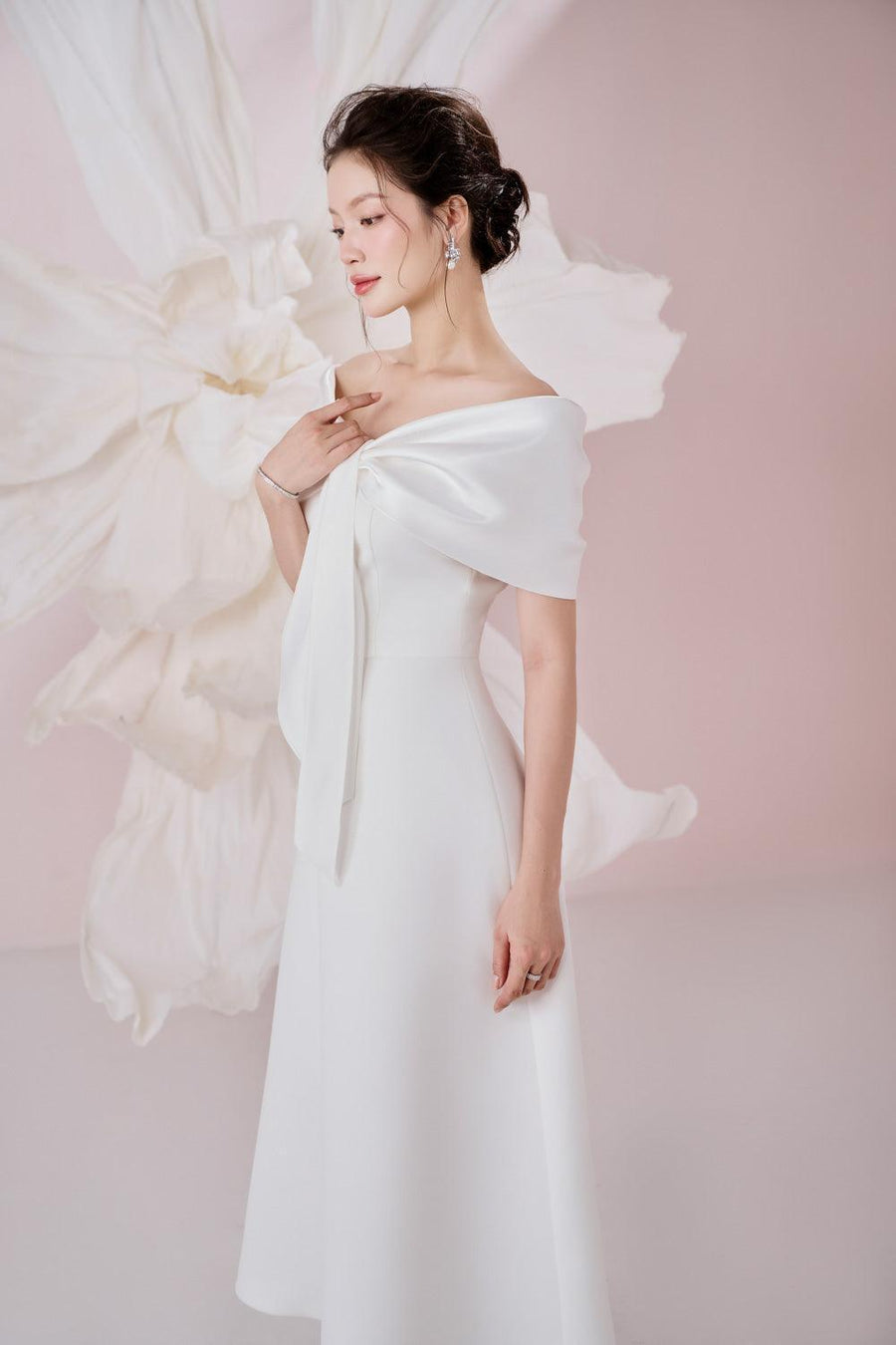 Ariana A-line Off-Shoulder Taffeta Cotton Ankle Length Dress Maxi Dress Larmes