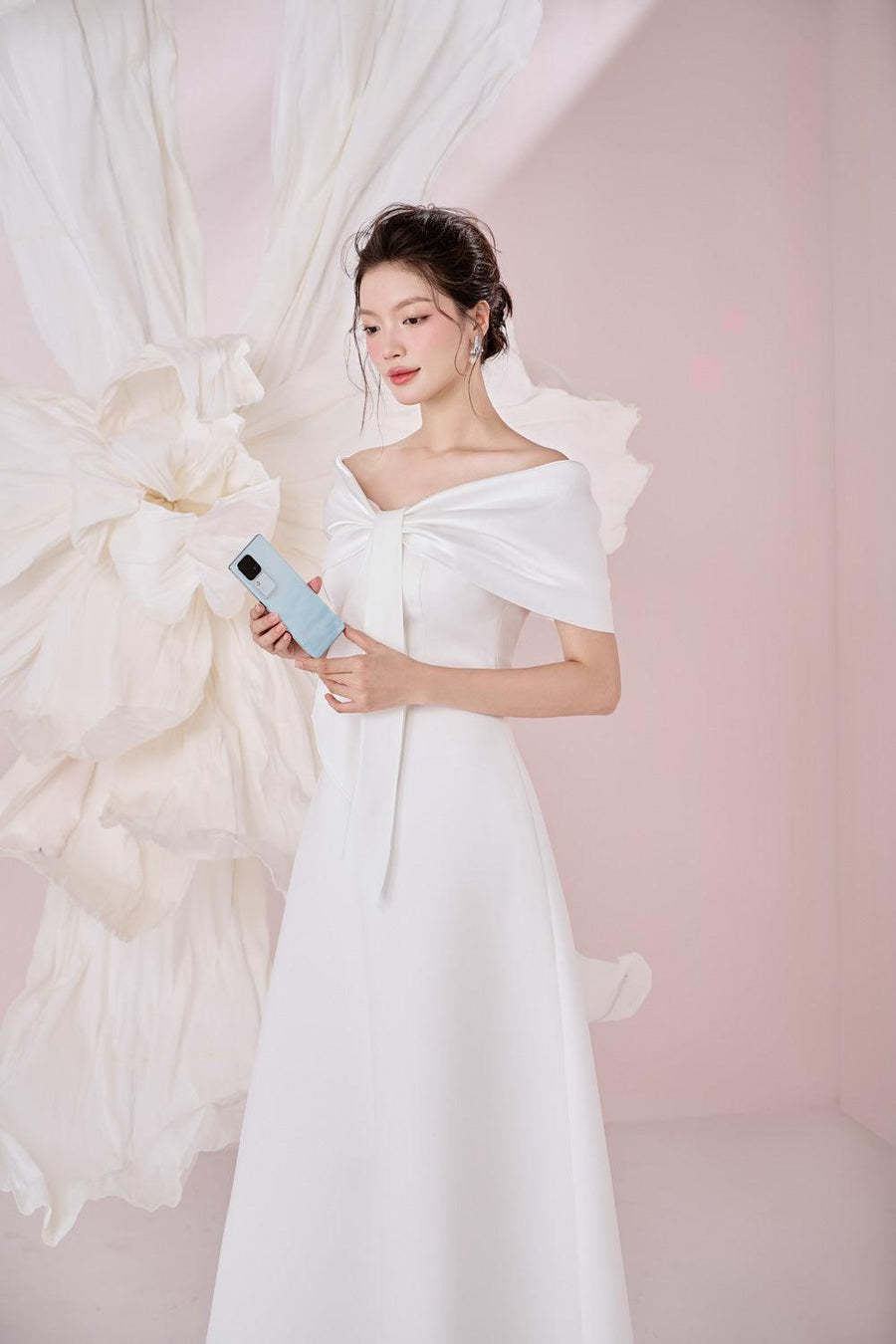 Ariana A-line Off-Shoulder Taffeta Cotton Ankle Length Dress Maxi Dress Larmes