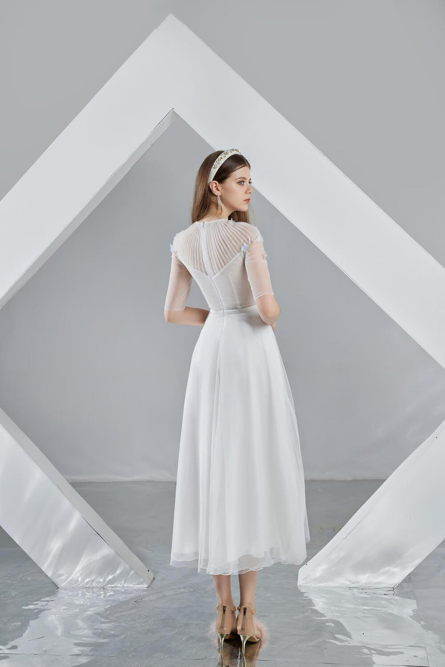 Ashlyn A-line Round Neck Organza Midi Dress 4