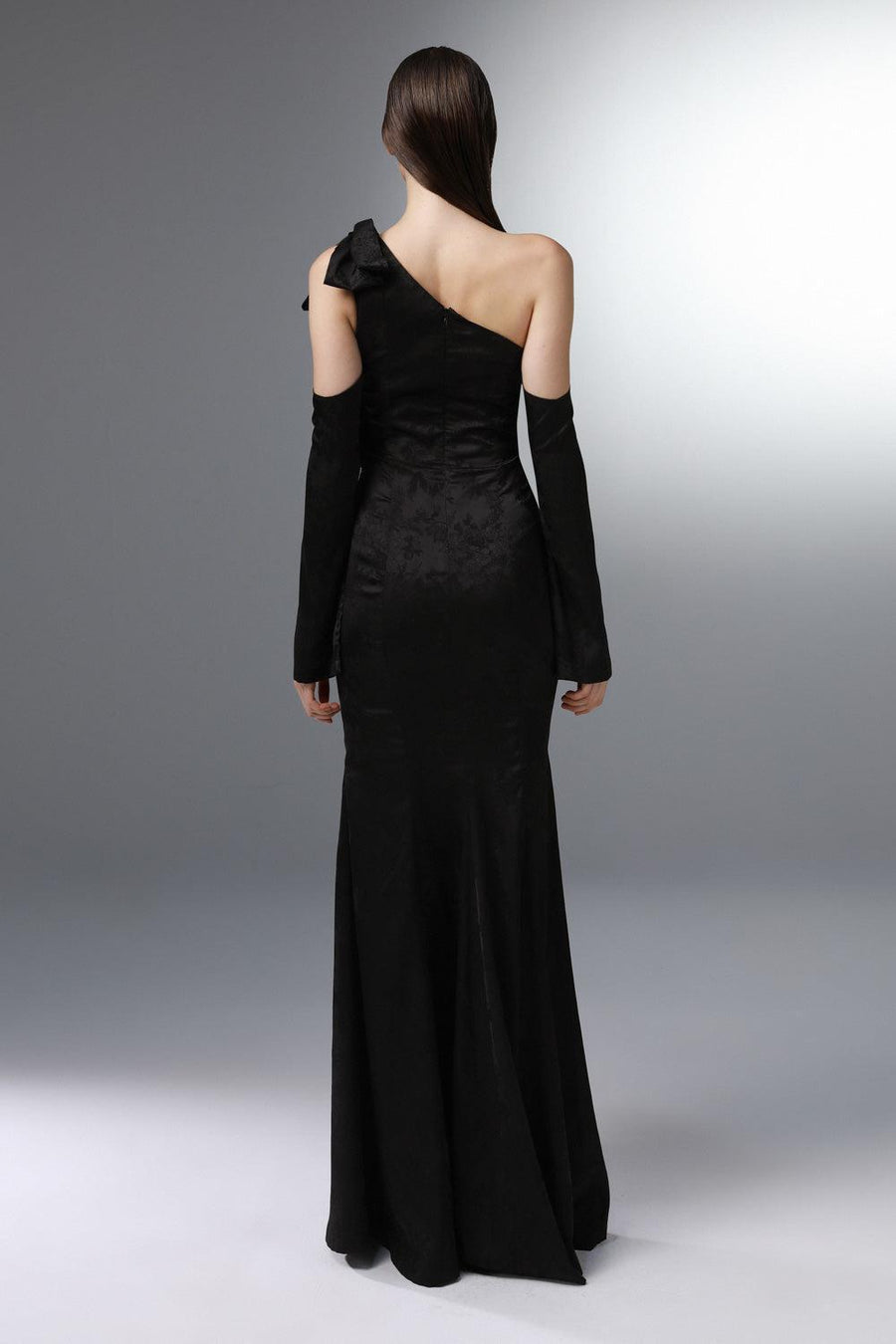 Banquet Trumpet Diagonal Neck Silk Floor Length Dress 3
