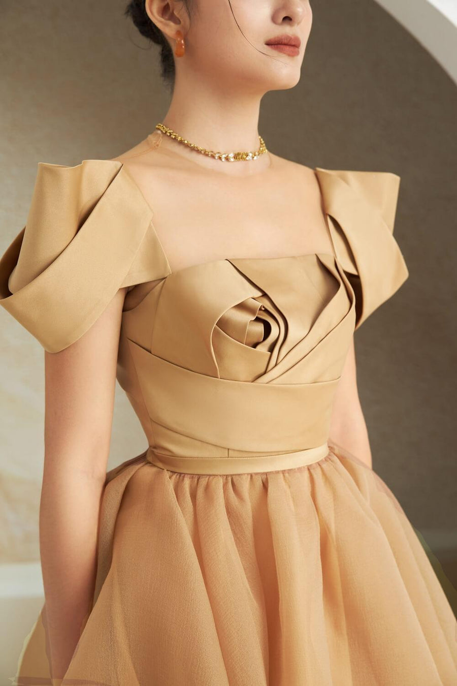 Bethe Fit and Flare Square Neck Organza Knee-length Dress 13