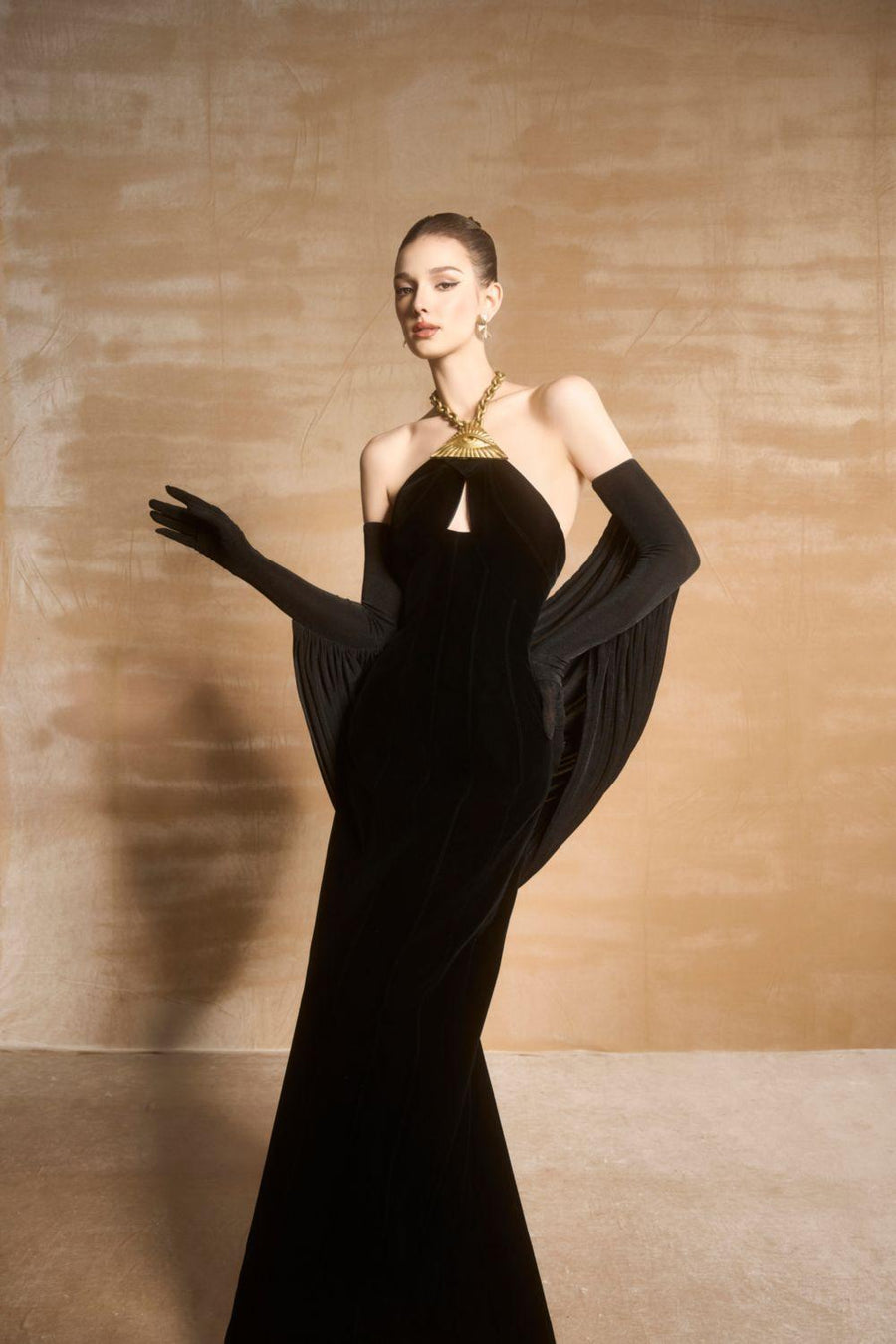 Bisaria Halter Cut-Out Velvet Floor Length Dress Maxi Dress Maison des Copains