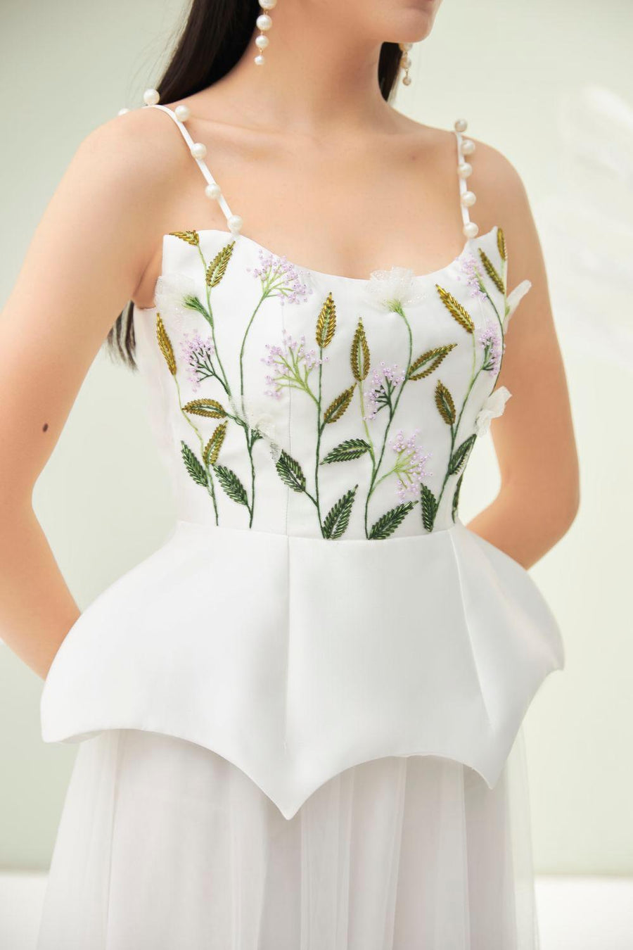 Brascho Embroidered Set 8