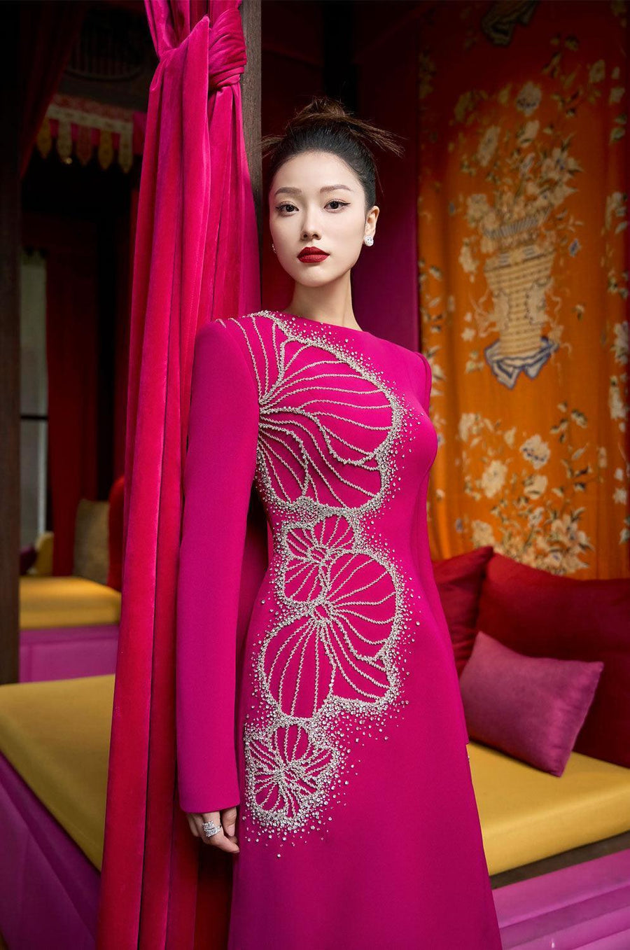 Brillz A-line Square Shoulder Velvet Satin Maxi Dress 3