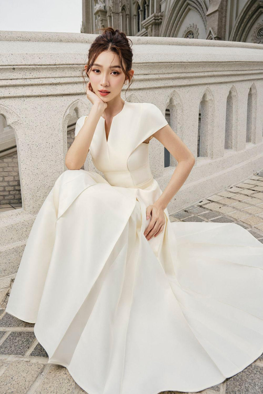 Calla Drop Waist Box Pleated Rayon Midi Dress Midi Dress Larmes