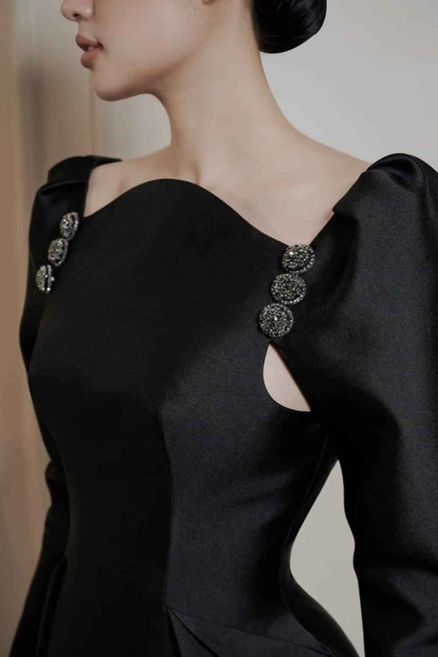Cleopatra Pegged Long Sleeved Taffeta Midi Dress