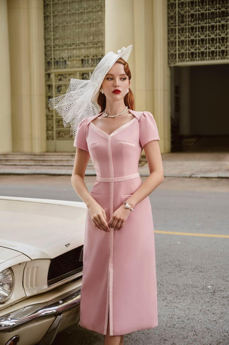 Colette Slit V-Neck Twill Midi Dress Midi Dress Larmes