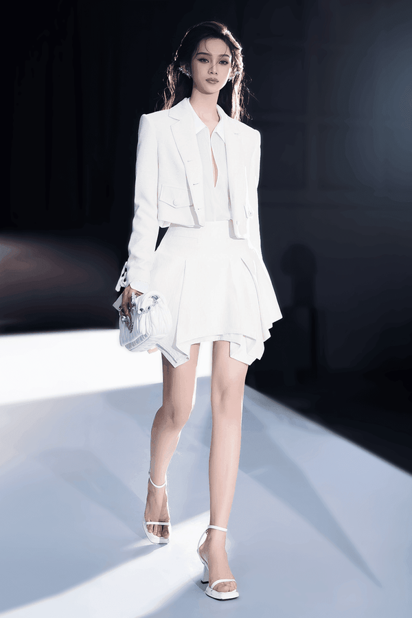 Crystal Cropped Notch Lapel Ribbed Velvet Jacket White Jacket Darling Diva