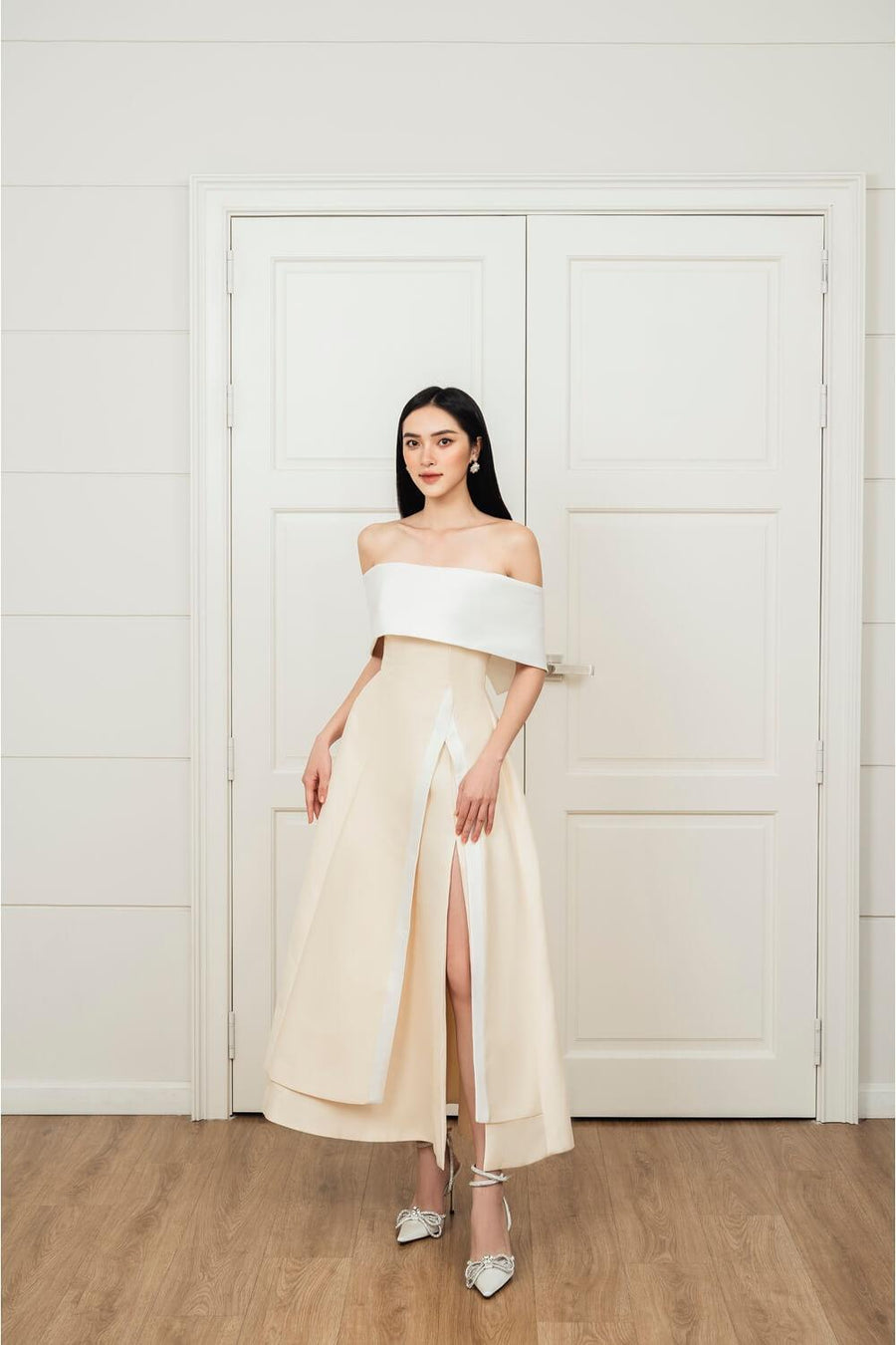 Dakota Slit Off-Shoulder Taffeta Midi Dress Midi Dress Larmes