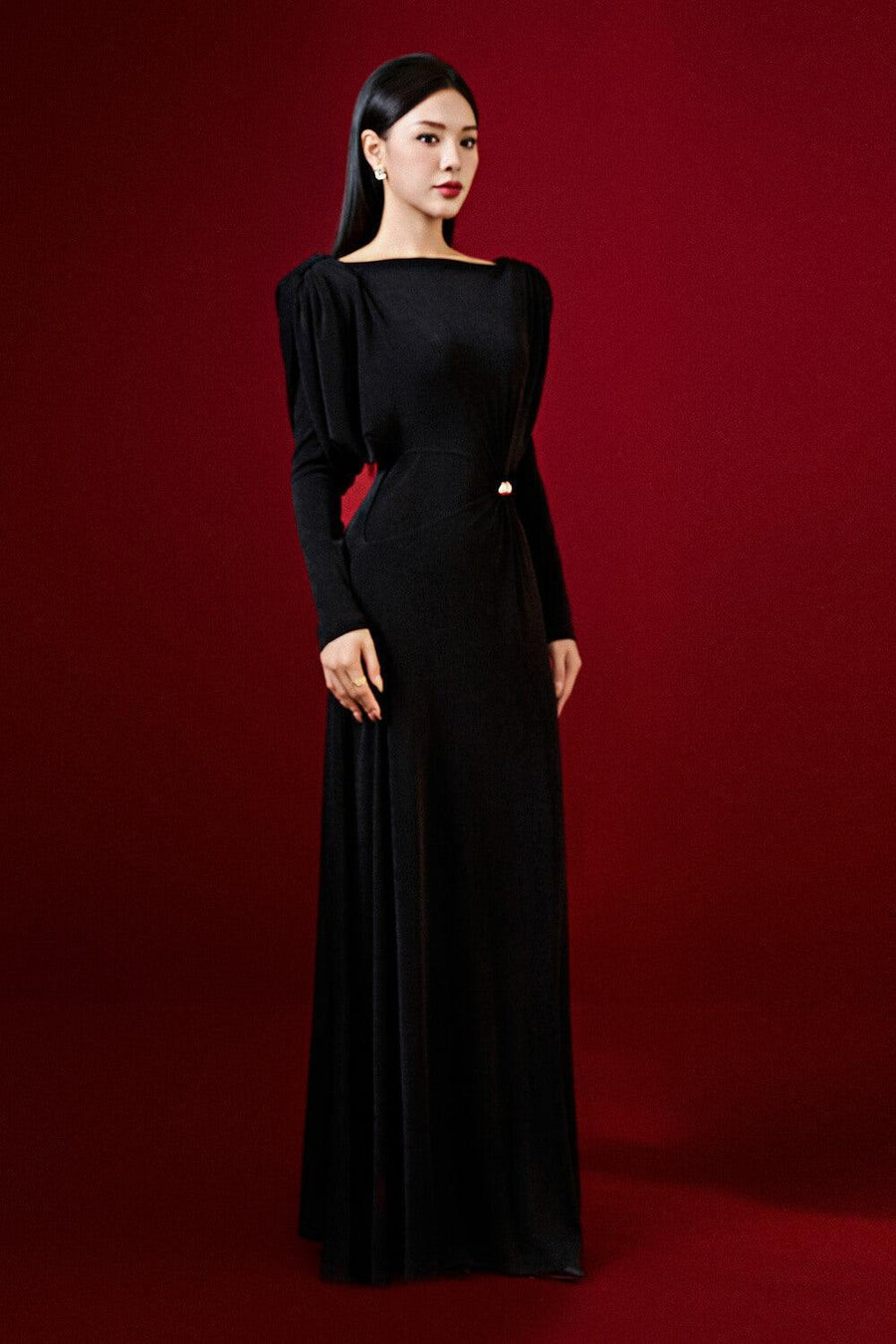 Diva Straight Boat Neck Knitted Fabric Maxi Dress Maxi Dress Eegen Studio
