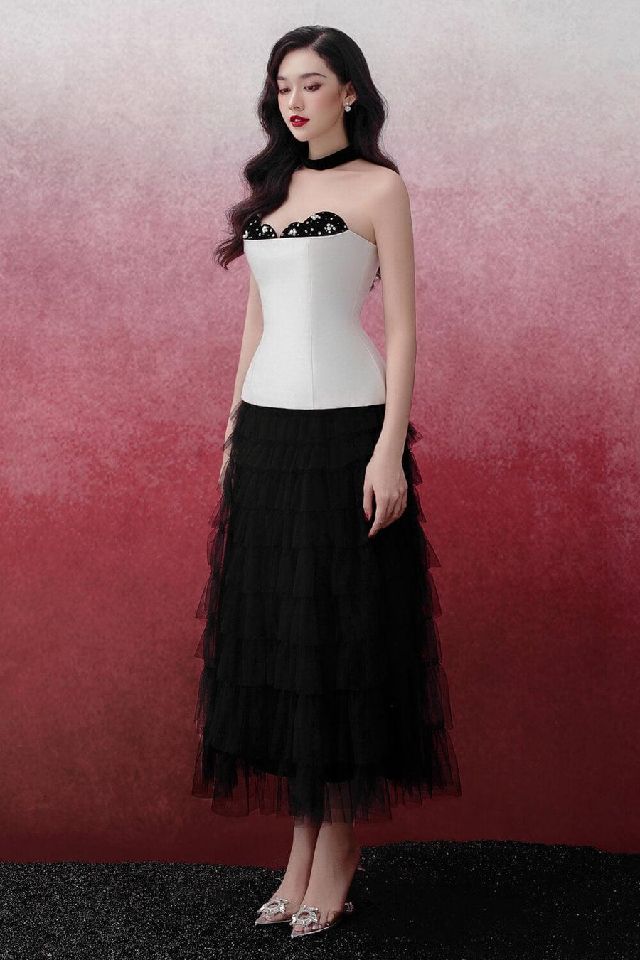 Elwyn Peplum Semi-Heart Neck Trerena Taffeta Top Sleeveless Top Delicate